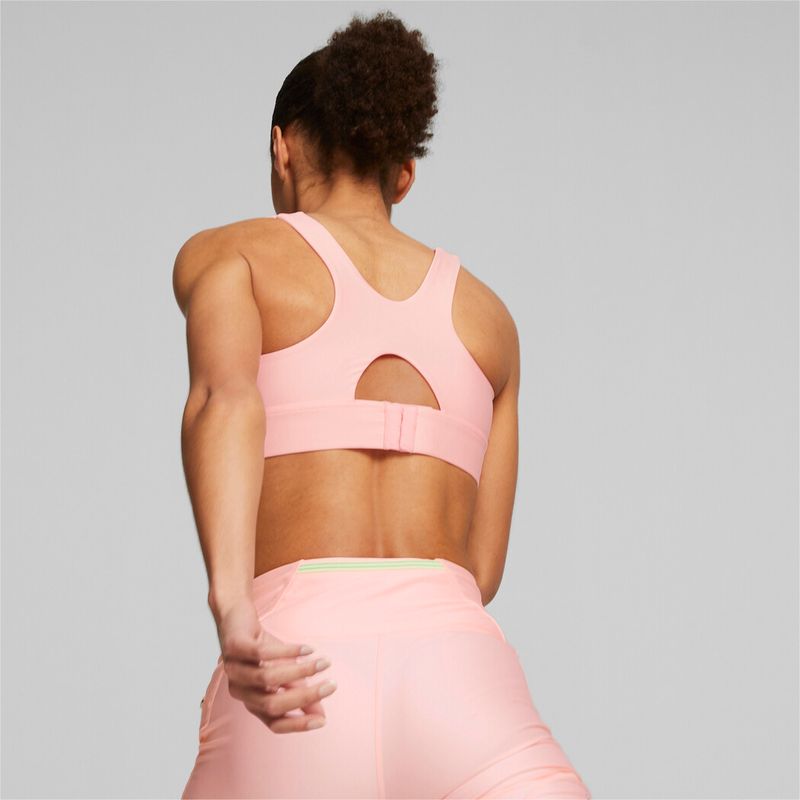 Top-puma-para-mujer-High-Impact-Ultraform-Running-Bra-W-para-correr-color-rosado.-Detalle-5