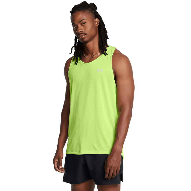 Camiseta-Manga-Sisa-under-armour-para-hombre-Ua-Launch-Singlet-para-correr-color-verde.-Frente-Sin-Modelo