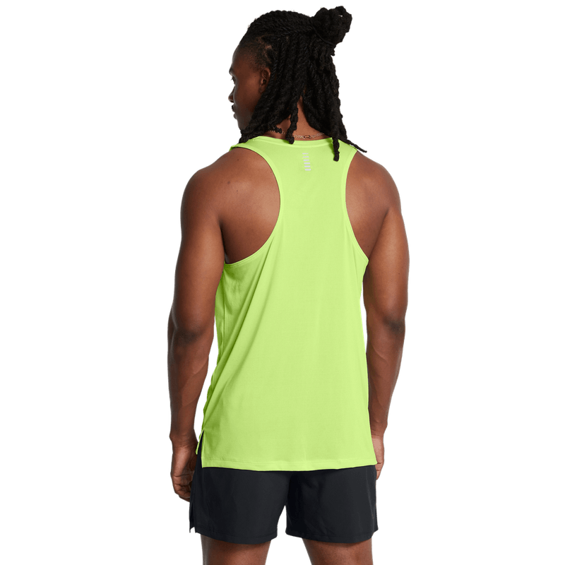 Camiseta-Manga-Sisa-under-armour-para-hombre-Ua-Launch-Singlet-para-correr-color-verde.-Reverso-Sin-Modelo