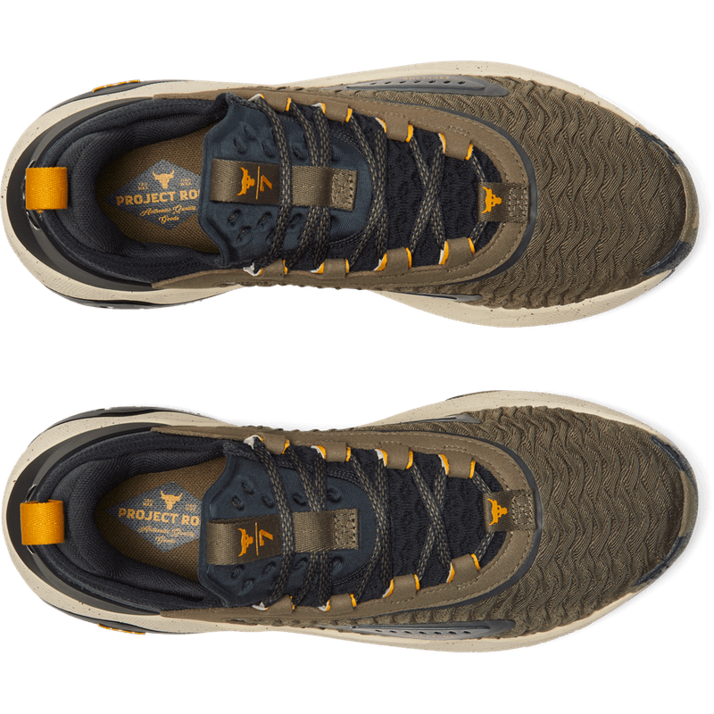 Tenis-under-armour-para-hombre-Ua-Project-Rock-7-Q4-para-entrenamiento-color-blanco.-Capellada