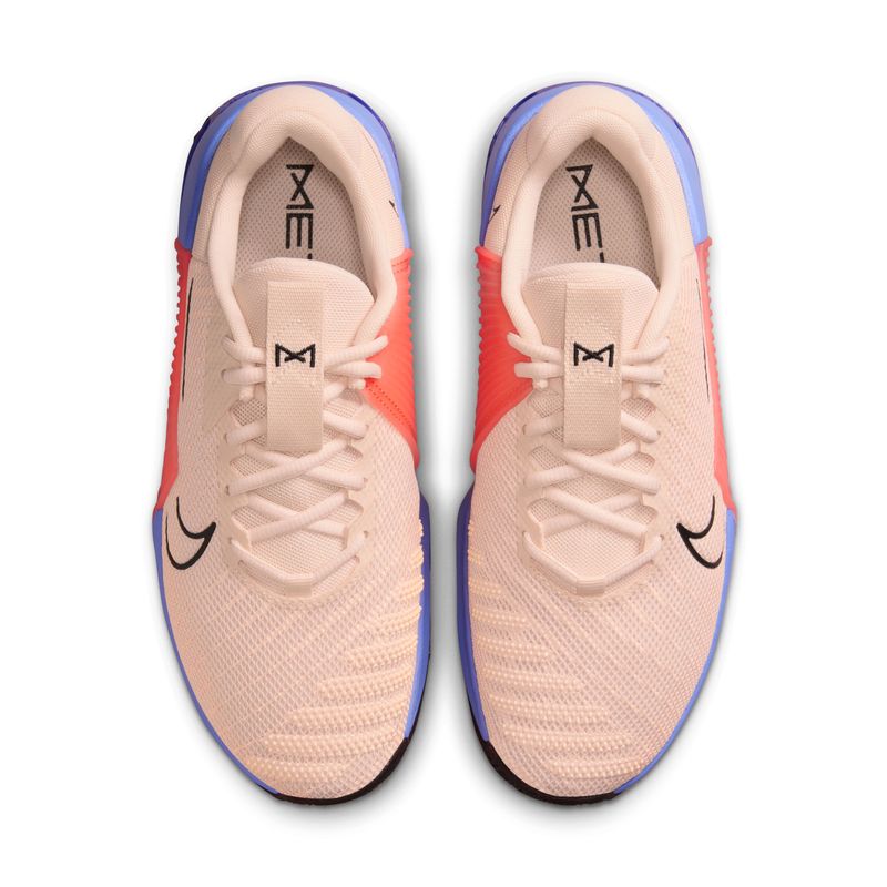 Tenis-nike-para-mujer-W-Nike-Metcon-9-para-entrenamiento-color-naranja.-Capellada