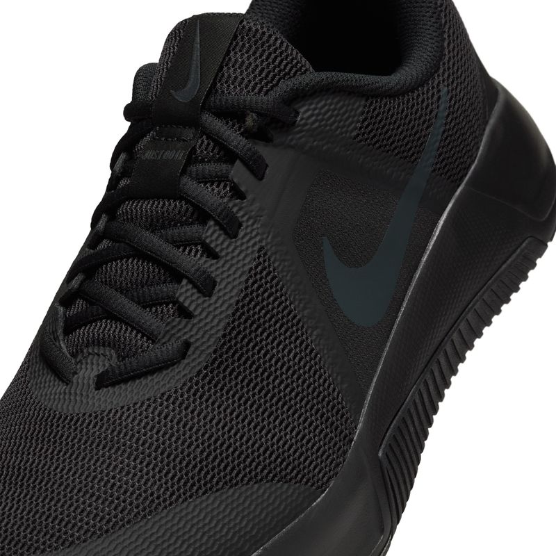 Tenis-nike-para-hombre-M-Nike-Mc-Trainer-3-para-entrenamiento-color-negro.-Detalle-1