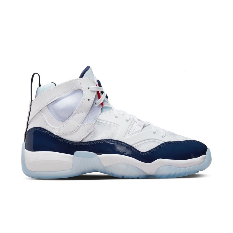 Tenis-nike-para-hombre-Jumpman-Two-Trey-C-O-para-moda-color-blanco.-Lateral-Externa-Derecha