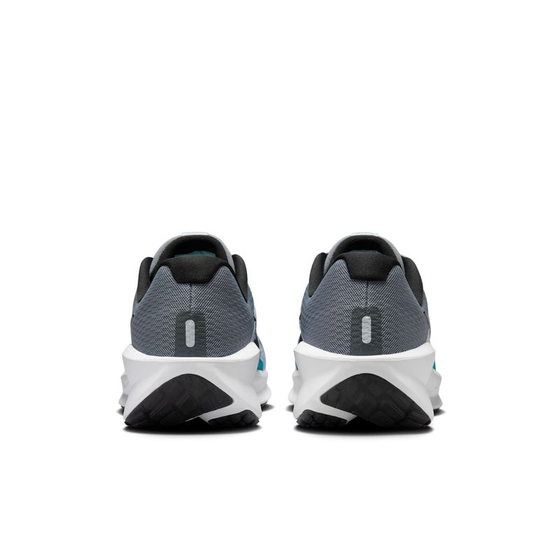 Tenis-nike-para-hombre-Nike-Downshifter-13-para-correr-color-gris.-Talon