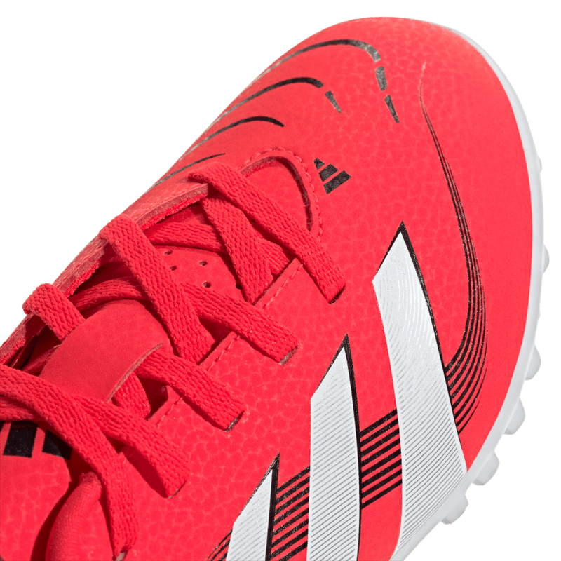 Guayos-adidas-unisex-Predator-Club-Tf-J-para-futbol-color-rojo.-Par-Laterales