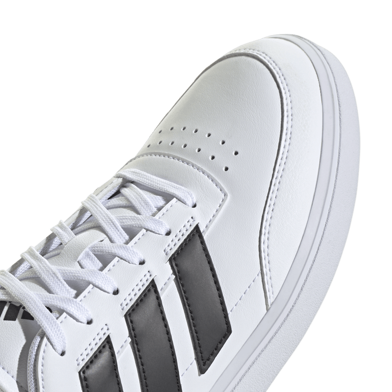 Tenis-adidas-para-hombre-Courtblock-para-moda-color-blanco.-Lateral-Y-Suela