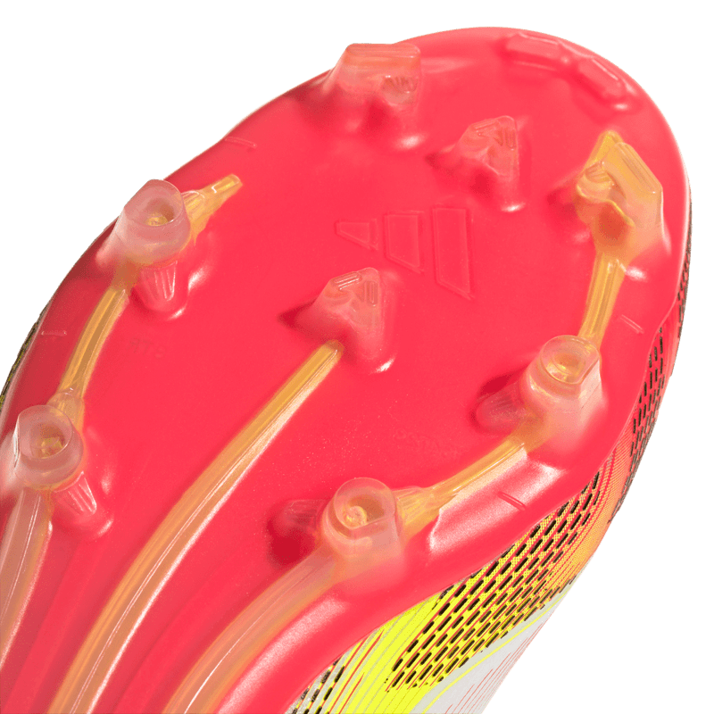Guayos-adidas-para-hombre-F50-Pro-Fg-para-futbol-color-blanco.-Lateral-Y-Suela