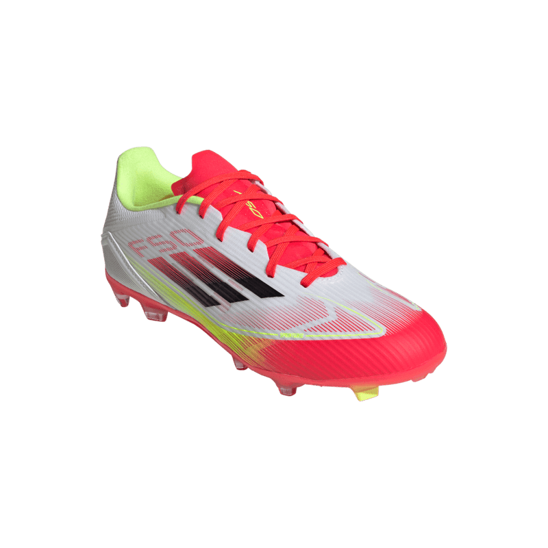 Guayos-adidas-para-hombre-F50-League-Fg-Mg-para-futbol-color-blanco.-Suela
