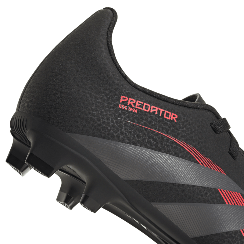 Guayos-adidas-para-hombre-Predator-Club-Fg-Mg-para-futbol-color-negro.-Lateral-Y-Suela