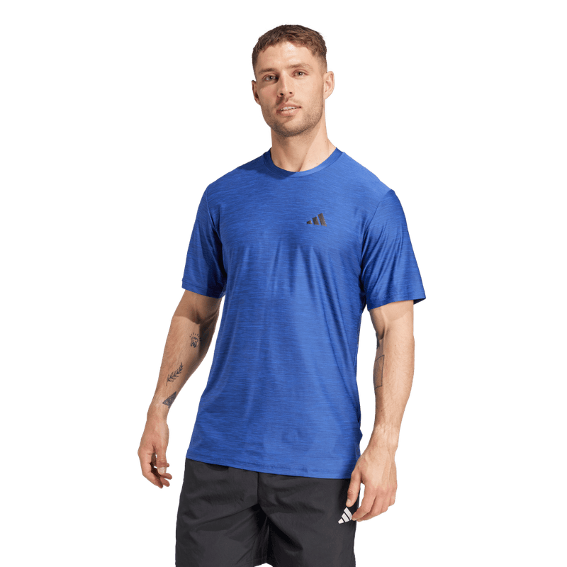 Camiseta-Manga-Corta-adidas-para-hombre-Tr-Es-Stretch-T-para-entrenamiento-color-azul.-Frontal-Sobre-Modelo