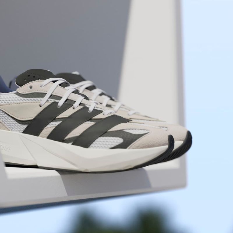 Tenis-adidas-para-hombre-Lightblaze-para-moda-color-beige.-Mktg-Vista-51