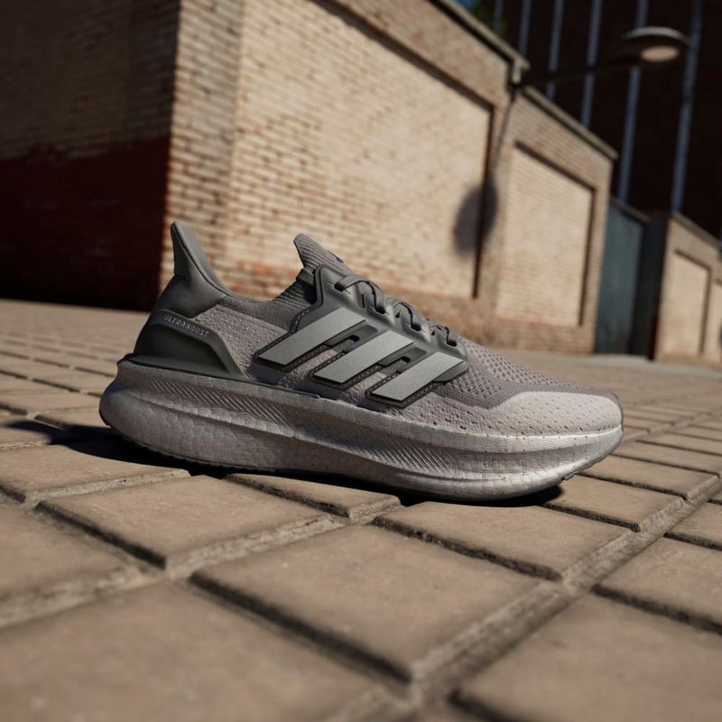 Tenis-adidas-para-hombre-Ultraboost-5-para-correr-color-gris.-Mktg-Vista-29