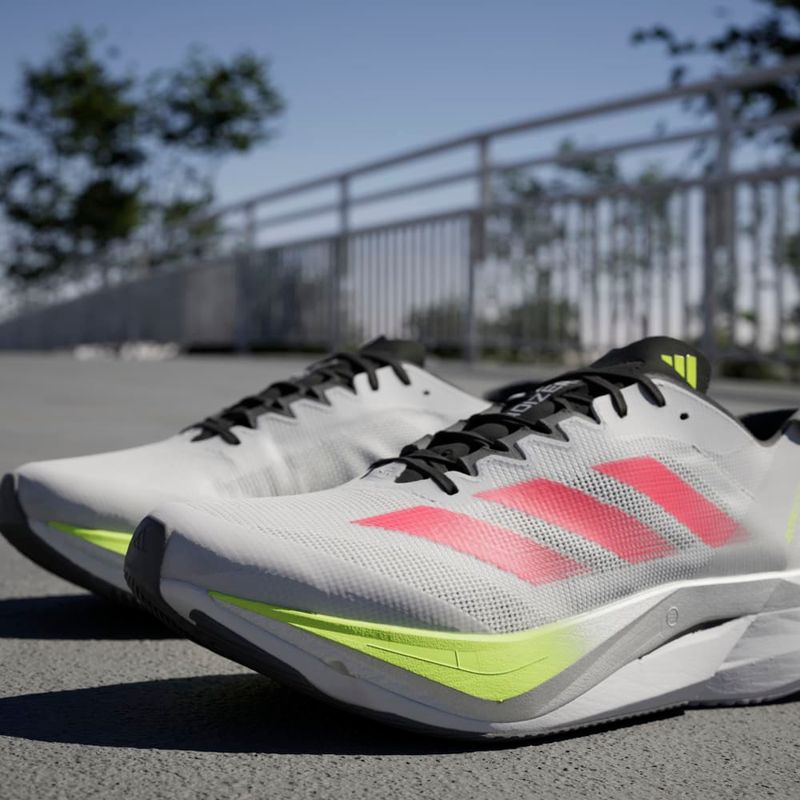 Tenis-adidas-para-hombre-Adizero-Boston-12-M-para-correr-color-gris.-Mktg-Vista-8