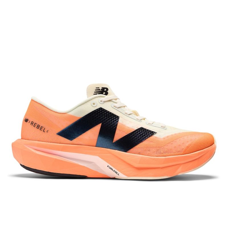 Tenis-new-balance-para-hombre-Rebel-V4-para-correr-color-naranja.-Lateral-Derecha