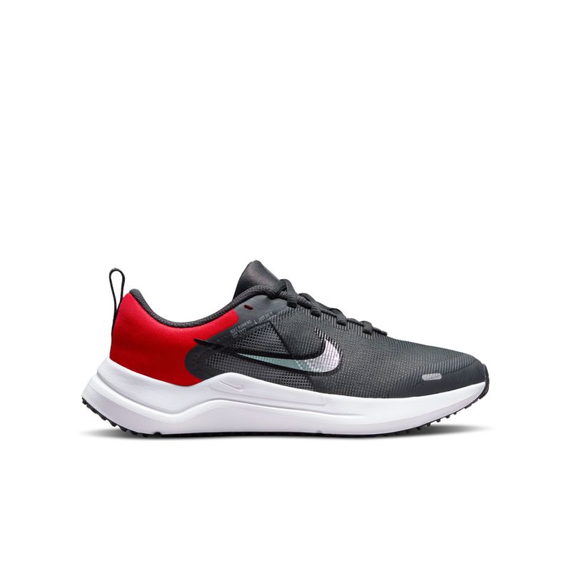 Tenis-nike-para-niño-Nike-Downshifter-12-Nn-Gs-para-moda-color-negro.-Lateral-Externa-Derecha