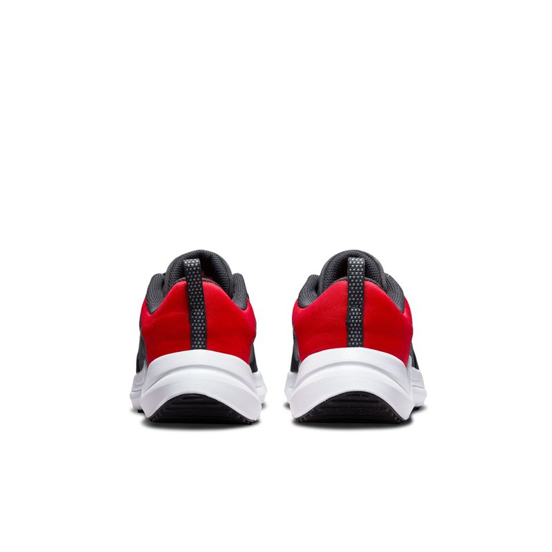 Tenis-nike-para-niño-Nike-Downshifter-12-Nn-Gs-para-moda-color-negro.-Talon