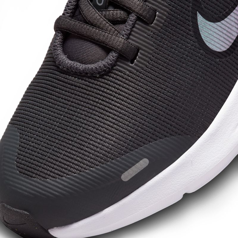 Tenis-nike-para-niño-Nike-Downshifter-12-Nn-Gs-para-moda-color-negro.-Detalle-1