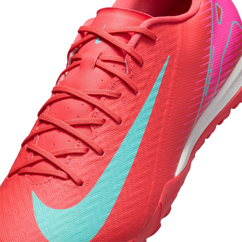 Guayos-nike-para-hombre-Zoom-Vapor-16-Academy-Tf-para-futbol-color-naranja.-Detalle-1