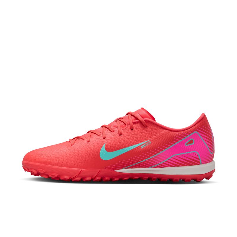 Guayos-nike-para-hombre-Zoom-Vapor-16-Academy-Tf-para-futbol-color-naranja.-Lateral-Interna-Derecha