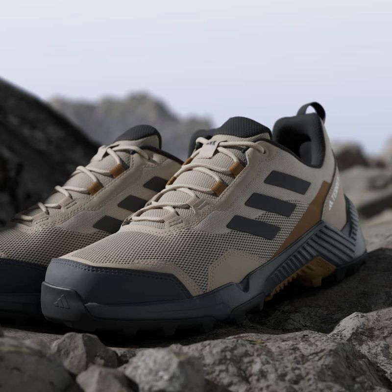 Tenis-adidas-para-hombre-Terrex-Eastrail-2-para-outdoor-color-beige.-Mktg-Vista-45