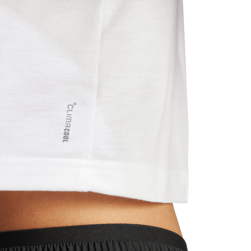 Camiseta-Manga-Corta-adidas-para-mujer-We-Min-Tee-para-entrenamiento-color-blanco.-Detalle-Posterior
