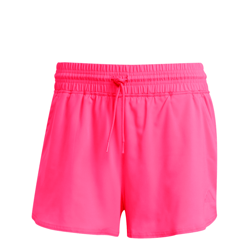 Pantaloneta-adidas-para-mujer-Club-Short-para-tenis-color-rosado.-Frontal-Sobre-Modelo