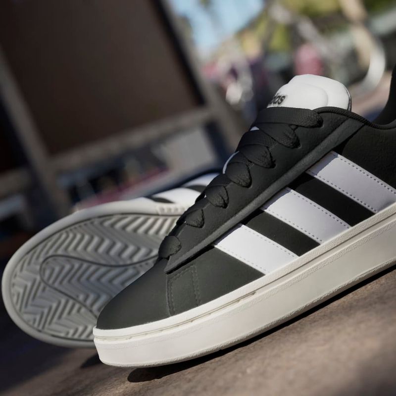 Tenis-adidas-para-hombre-Grand-Court-Alpha-0-para-moda-color-negro.-Mktg-Vista-43