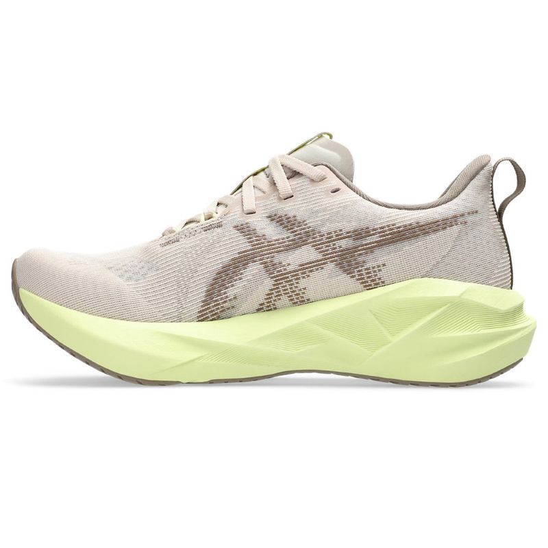 Tenis-asics-para-mujer-Novablast-5-para-correr-color-beige.-Lateral-Externa-Izquierda