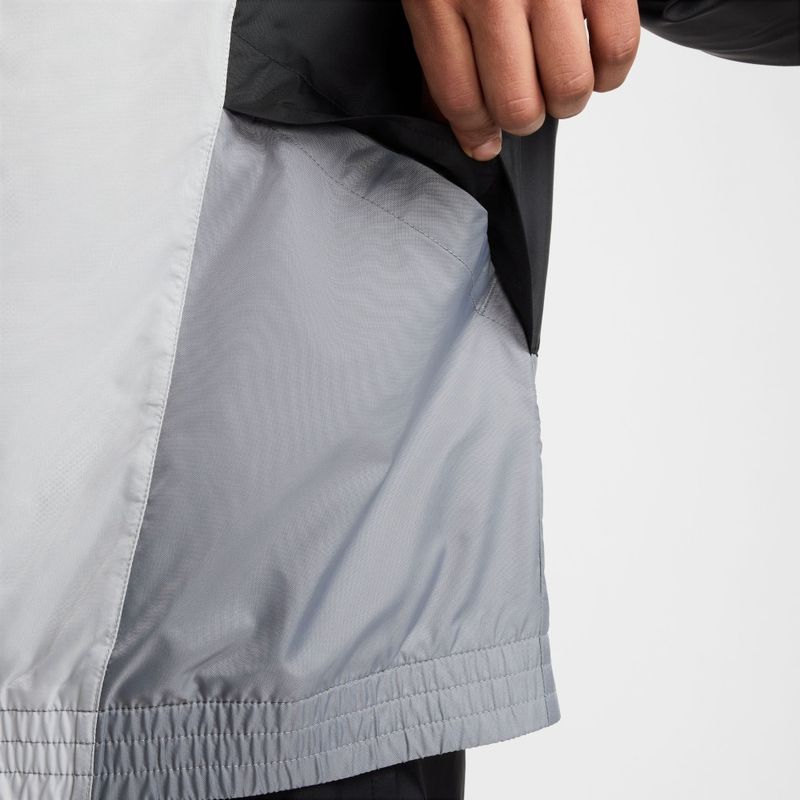 Sudadera-nike-para-hombre-M-Nk-Club-Wvn-Trk-Suit-para-moda-color-negro.-Detalle-1