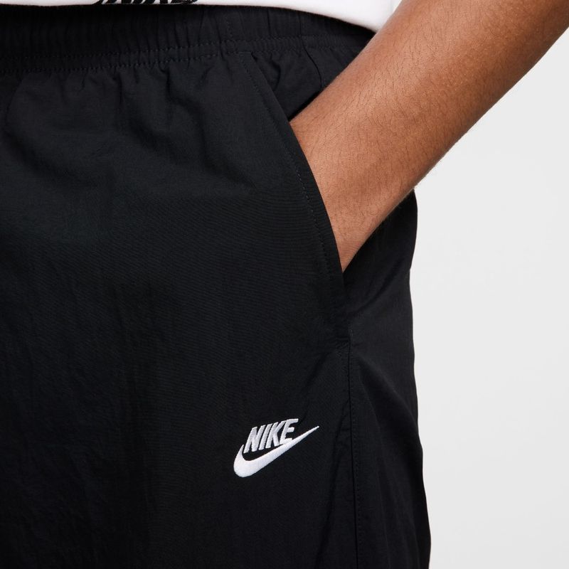 Pantalon-nike-para-hombre-M-Nk-Club-Wvn-Cargo-Pant-para-moda-color-negro.-Detalle-2
