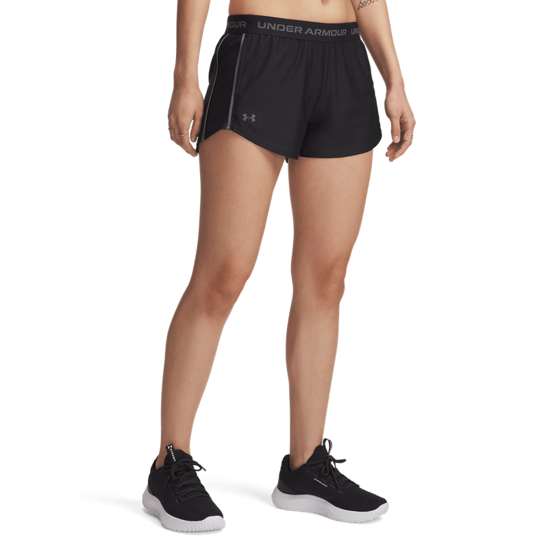 Pantaloneta-under-armour-para-mujer-Tech-Play-Up-Shorts-para-entrenamiento-color-negro.-Frente-Sin-Modelo