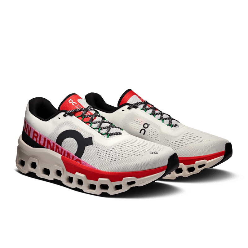 Tenis-on-para-hombre-Cloudmonster-2-para-correr-color-blanco.-Par-Alineados-