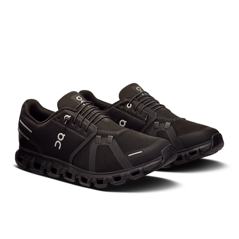Tenis-on-para-hombre-Cloud-6-para-moda-color-negro.-Par-Alineados-