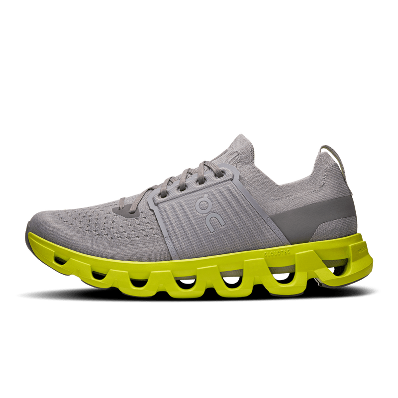 Tenis-on-para-hombre-Cloudswift-4-para-correr-color-gris.-Lateral-Interna-Izquierda