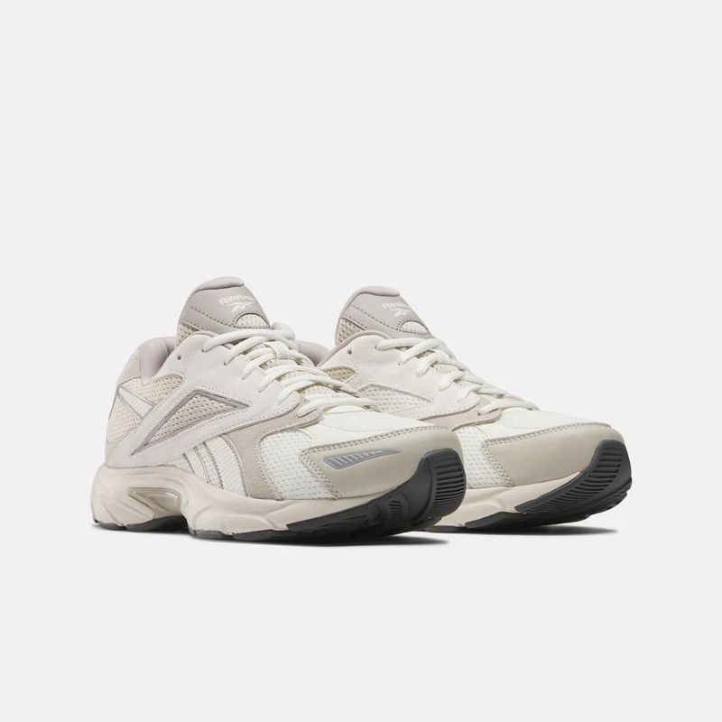 Tenis-reebok-unisex-Reebok-Road-Prime-para-correr-color-gris.-Lateral-Interna-Izquierda