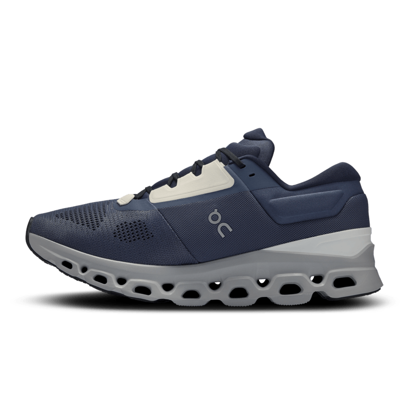 Tenis-on-para-hombre-Cloudstratus-3-para-correr-color-negro.-Lateral-Interna-Izquierda