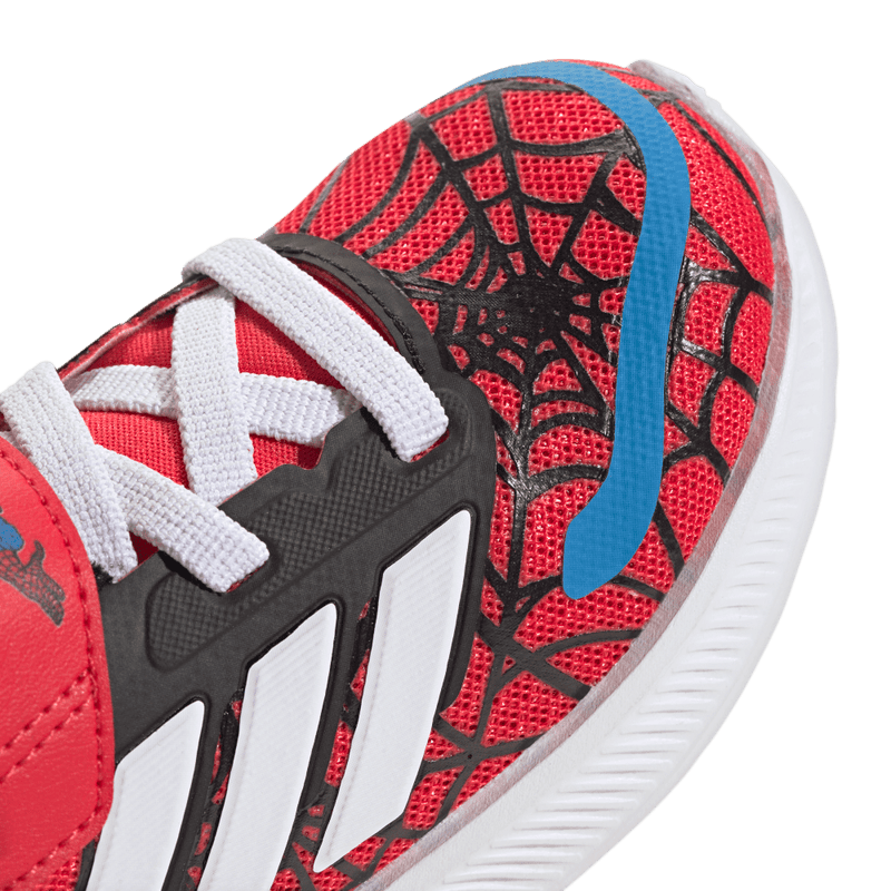 Tenis-adidas-para-niño-Runfalcon-Spider-Ma-para-correr-color-rojo.-Detalle-2