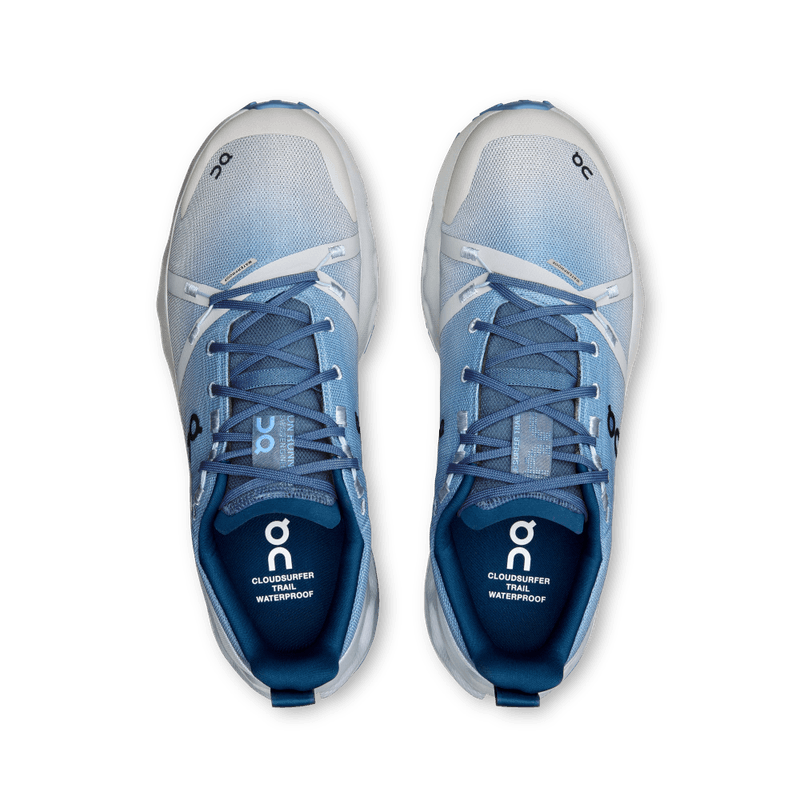 Tenis-on-para-hombre-Cloudsurfer-Trail-Wp-para-outdoor-color-azul.-Capellada