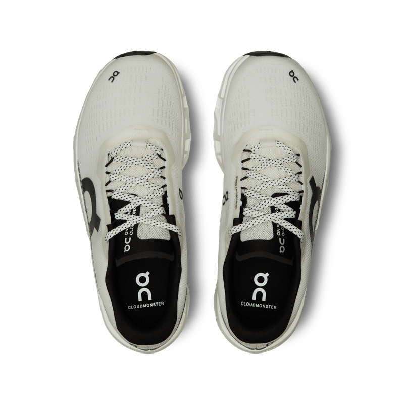 Tenis-on-para-mujer-Cloudmonster-2-para-correr-color-blanco.-Capellada