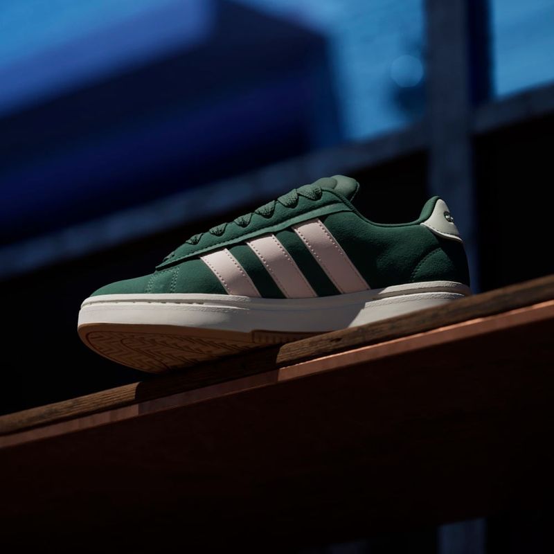 Tenis-adidas-para-mujer-Grand-Court-Alpha-0-para-moda-color-verde.-Mktg-Vista-6