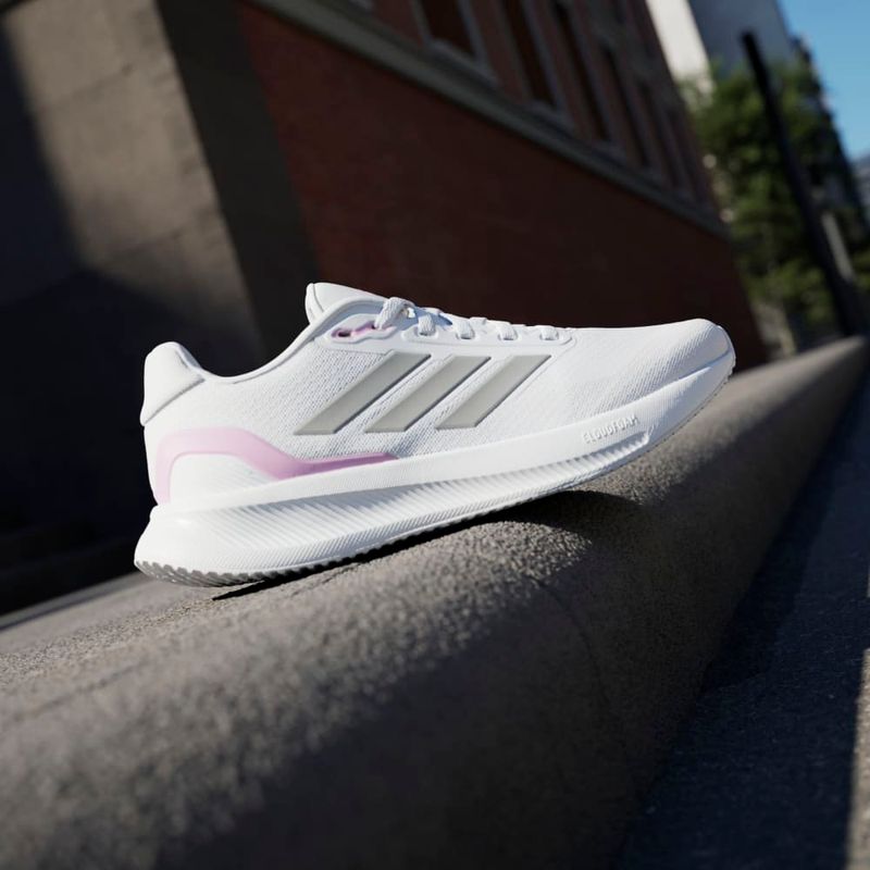 Tenis-adidas-para-mujer-Runfalcon-5-W-para-correr-color-blanco.-Mktg-Vista-14