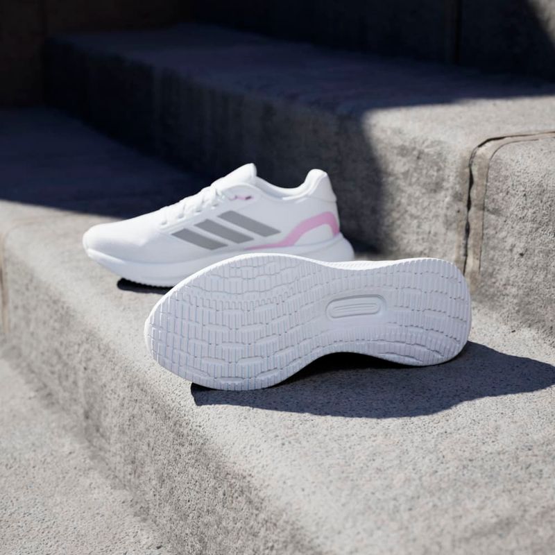 Tenis-adidas-para-mujer-Runfalcon-5-W-para-correr-color-blanco.-Mktg-Vista-18