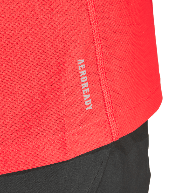 Camiseta-Manga-Corta-adidas-para-hombre-Otr-B-Tee-para-correr-color-rojo.-Detalle-Reflectivo-Modelo