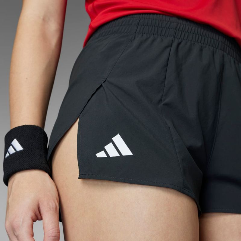Pantaloneta-adidas-para-mujer-Adizero-E-Split-para-correr-color-negro.-Detalle-3