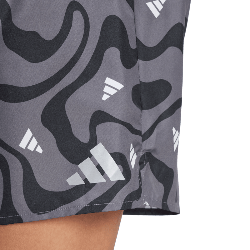 Pantaloneta-adidas-para-hombre-Run-It-Bl-Sho-M-para-correr-color-negro.-Detalle-Reflectivo-Modelo
