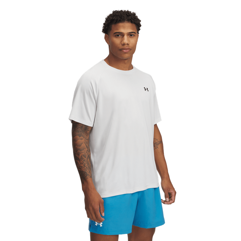 Camiseta-Manga-Corta-under-armour-para-hombre-Ua-Tech-Textured-Ss-para-entrenamiento-color-gris.-Frente-Sin-Modelo