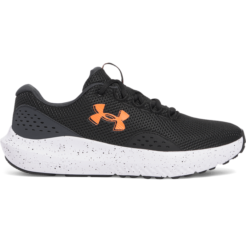 Tenis-under-armour-para-hombre-Ua-Charged-Surge-4-para-correr-color-negro.-Lateral-Externa-Derecha