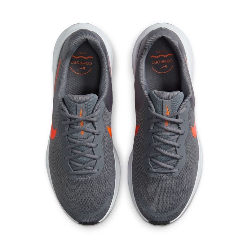 Tenis-nike-para-hombre-Nike-Revolution-7-para-correr-color-gris.-Capellada