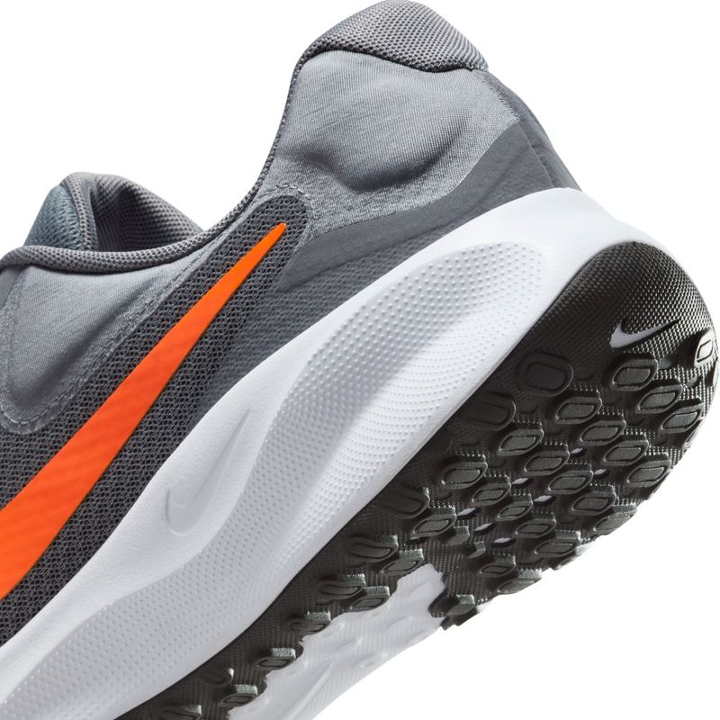 Tenis-nike-para-hombre-Nike-Revolution-7-para-correr-color-gris.-Talon