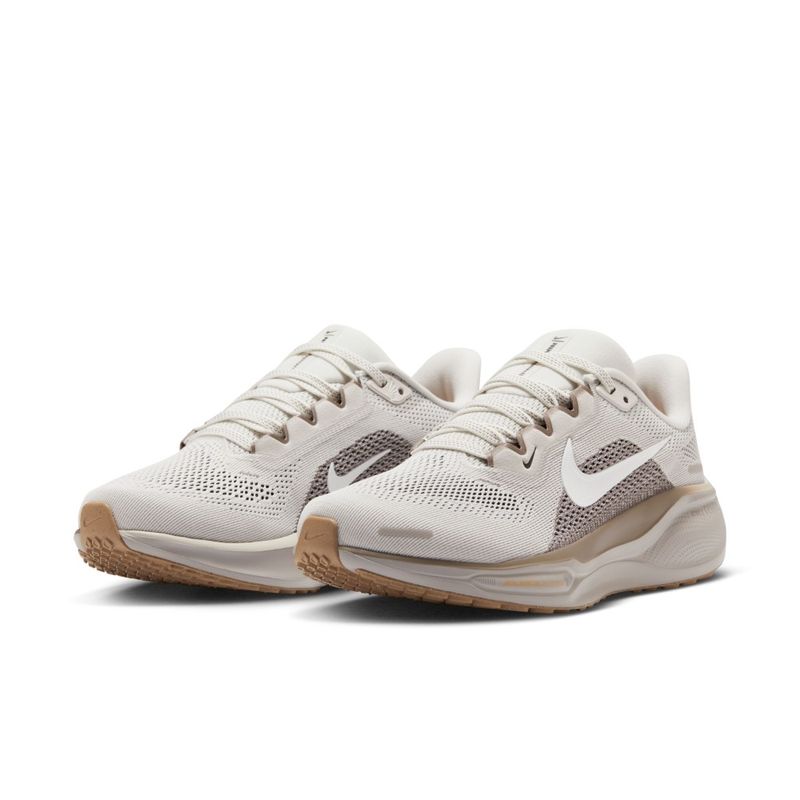 Tenis-nike-para-mujer-W-Air-Zoom-Pegasus-41-para-correr-color-gris.-Suela